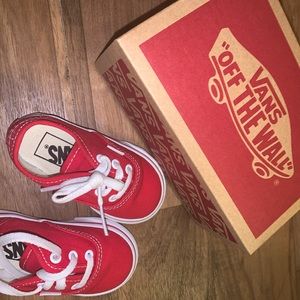 TODDLER RED AUTHENTIC VANS